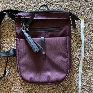 Sherpani Crossbody